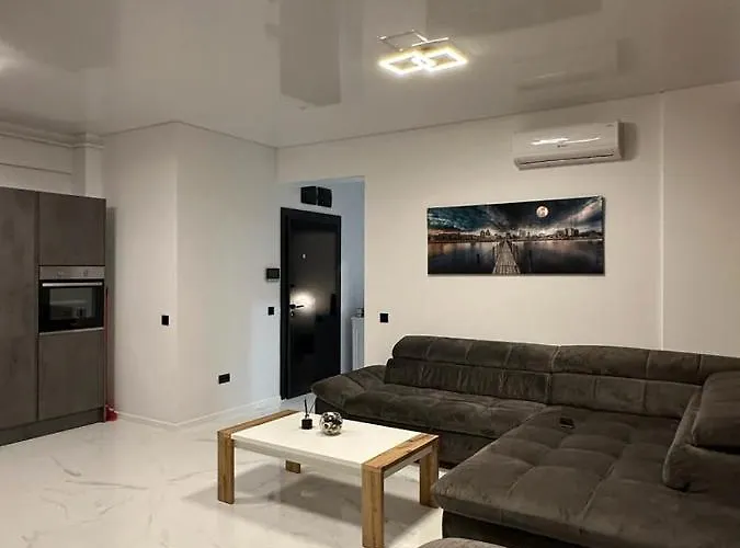 Koya Tower By * מאמאיה